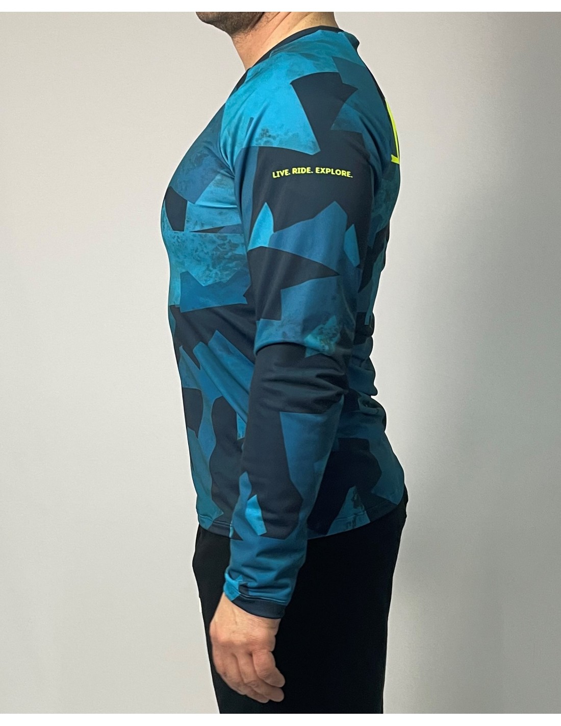 РАШГАРД MAZE CAMO BLUE
